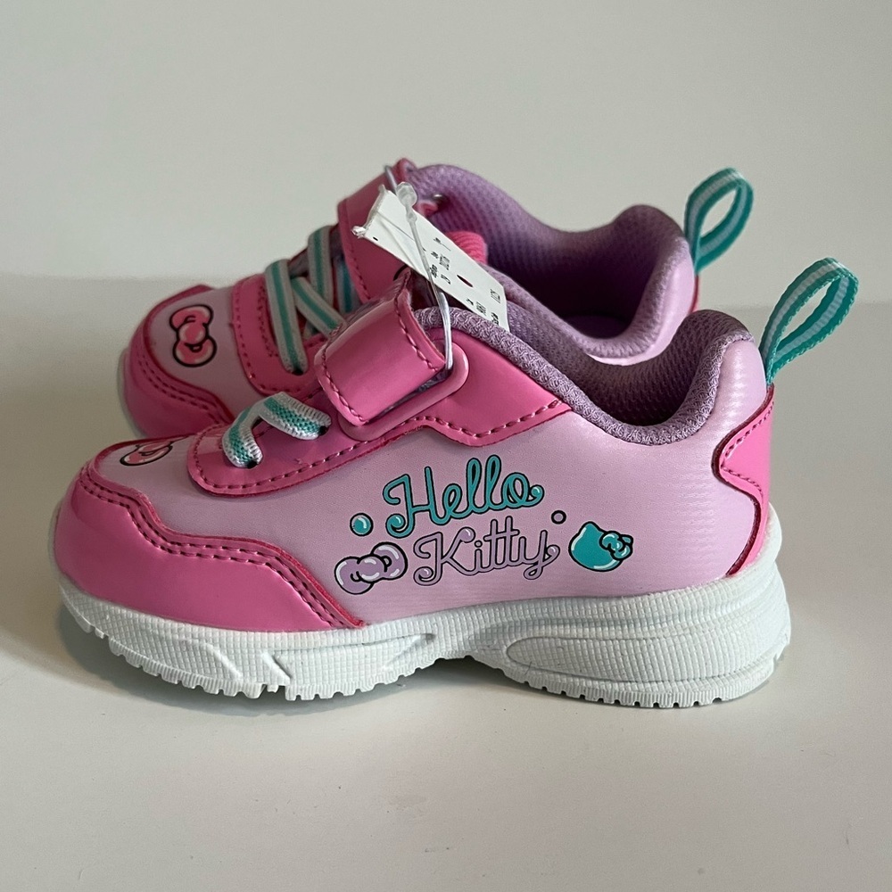 Hello Kitty Light-UpVelcro Shoes for Toddlers - Picture 6 of 11